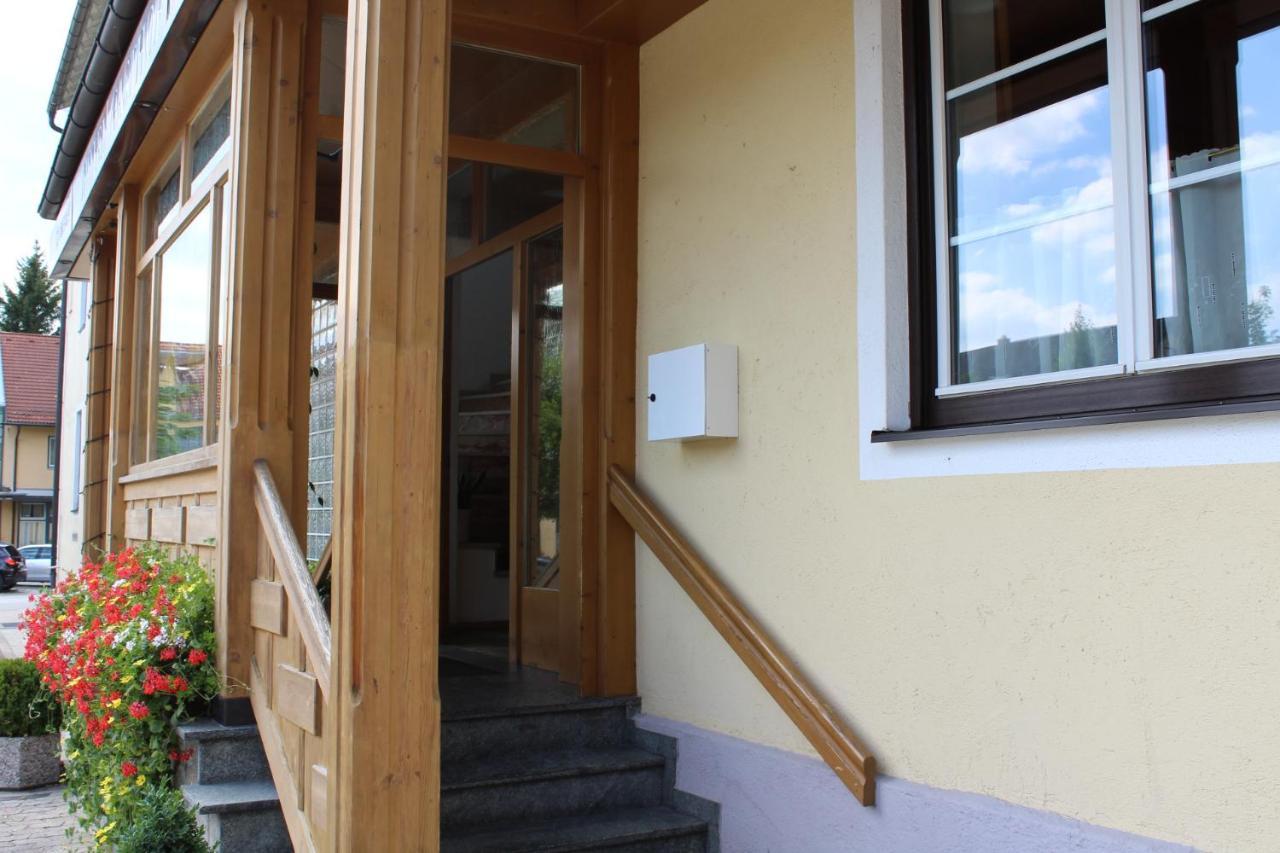 Hotel Und Gasthof Soller Ismaning Exterior foto